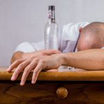 Waga psychoterapii w odtruwaniu alkoholowym oraz odwyku